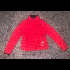 Women’s North Face Jacket